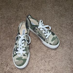 Steve Madden Elore Sneakers